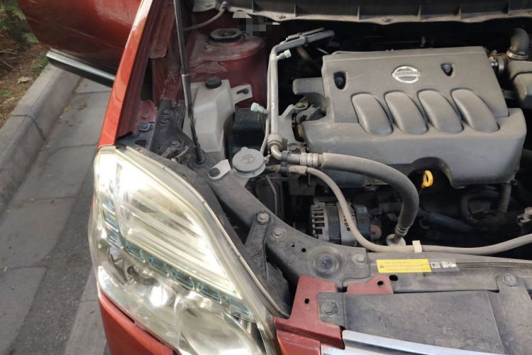 Used Nissan X-Trail 2012 2.0L CVT Comfort Edition 4WD Engine Bay Right