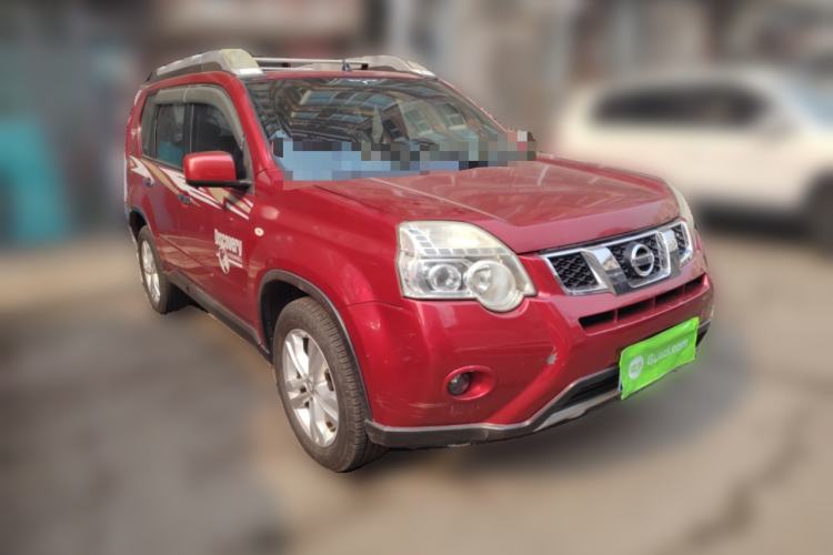 Used Nissan X-Trail 2012 2.5L CVT Luxury Edition 4WD Front Right 45 Deg