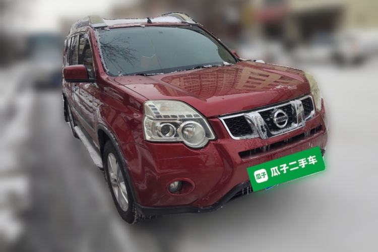 Used Nissan X-Trail 2012 2.5L CVT Luxury Edition 4WD Front Right 45 Deg