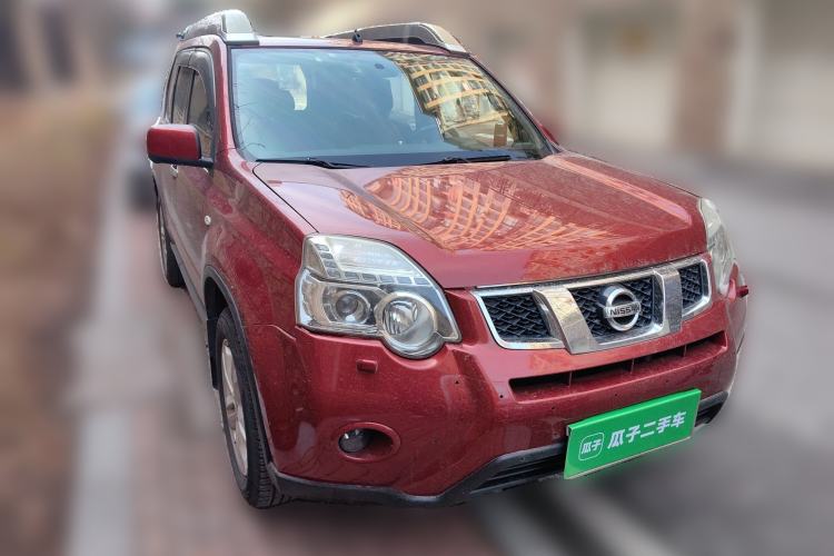 Used Nissan X-Trail 2012 2.5L CVT Ultimate Edition 4WD Front Right 45 Deg