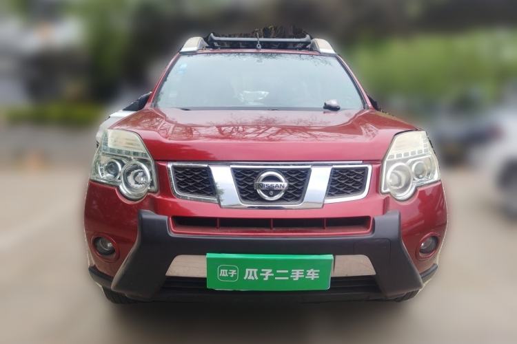 Used Nissan X-Trail 2012 2.5L CVT Luxury Edition 4WD Front