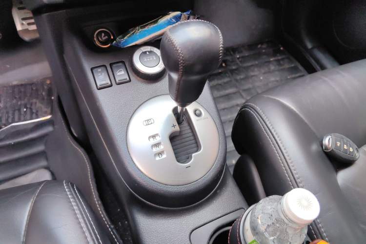 Used Nissan X-Trail 2012 2.5L CVT Ultimate Edition 4WD Gear Lever
