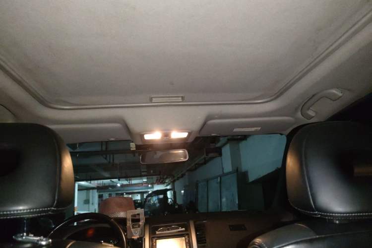 Used Nissan X-Trail 2012 2.5L Manual Luxury Edition 4WD Headliner