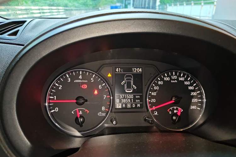 Used Nissan X-Trail 2012 2.5L CVT Ultimate Edition 4WD Instrument Cluster
