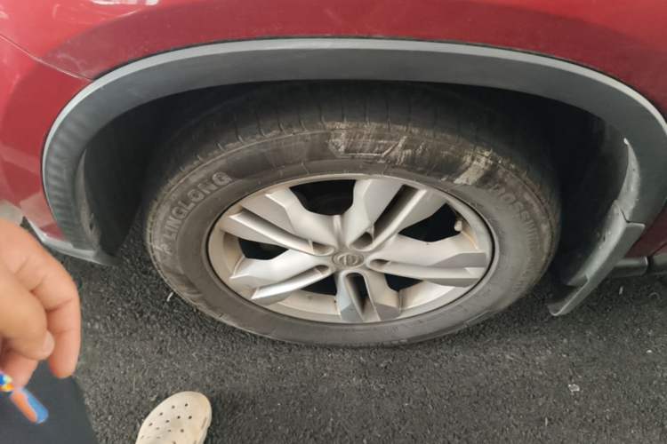 Used Nissan X-Trail 2012 2.5L CVT Luxury Edition 4WD Left Front Wheel Hub