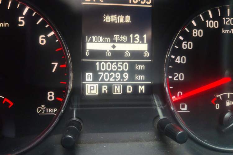 Used Nissan X-Trail 2012 2.5L CVT Luxury Edition 4WD Odometer Close Up
