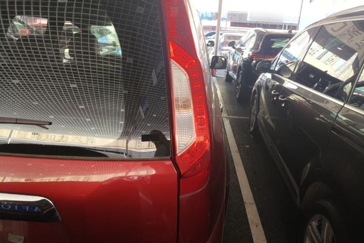 Used Nissan X-Trail 2012 2.5L CVT Luxury Edition 4WD Right Rear Taillight