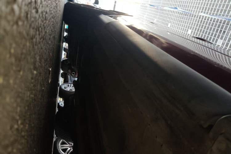 Used Nissan X-Trail 2012 2.5L CVT Luxury Edition 4WD Right Side Sill