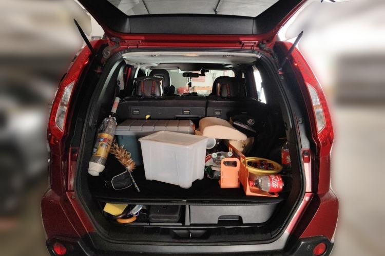 Used Nissan X-Trail 2012 2.5L CVT Luxury Edition 4WD Trunk