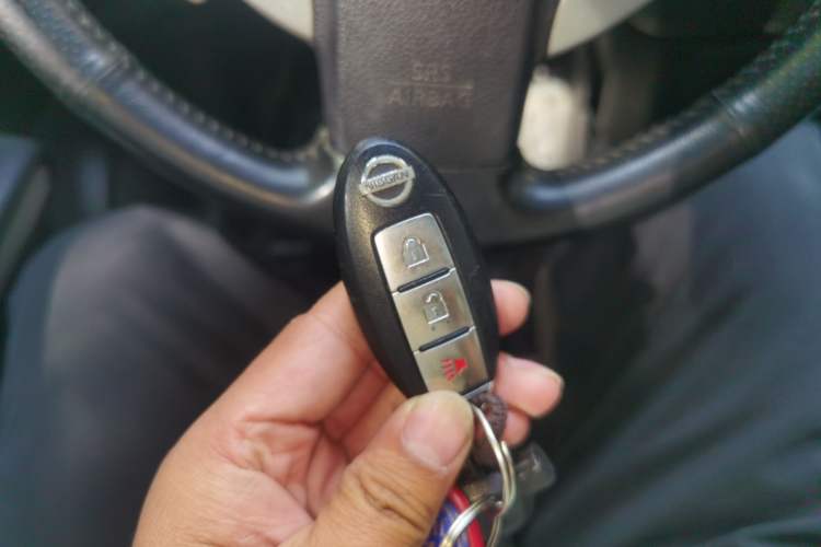 Used Nissan X-Trail 2012 2.5L CVT Luxury Edition 4WD Vehicle Key