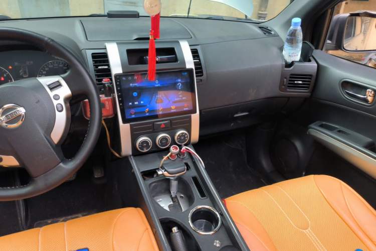Used Nissan X-Trail 2012 2.5L CVT Flagship Edition 4WD Audio And AC Panel