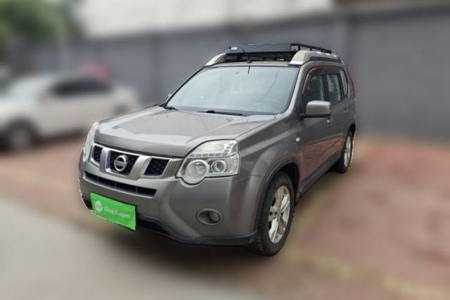 Używany Nissan X-Trail 2012 2.5L CVT Luxury Edition 4WD