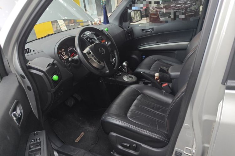 Used Nissan X-Trail 2012 2.5L CVT Luxury Edition 4WD Driver Seat