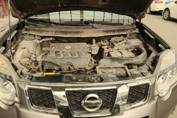 Used Nissan X-Trail 2012 2.0L CVT Comfort Edition 4WD Engine Bay
