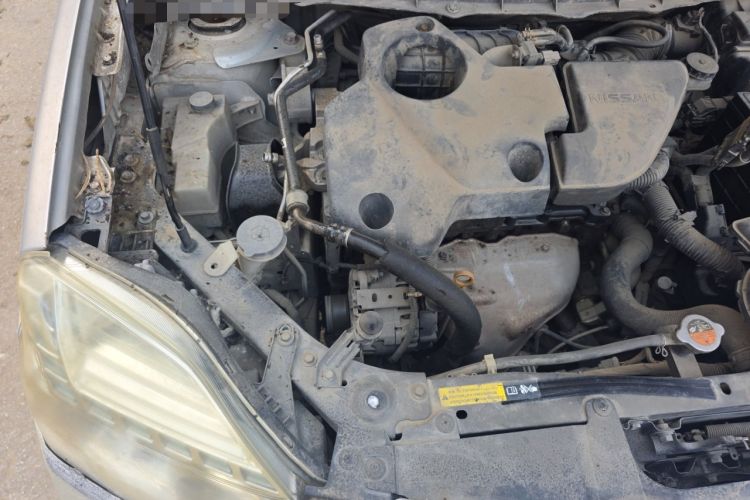 Used Nissan X-Trail 2012 2.5L CVT Luxury Edition 4WD Engine Bay Right