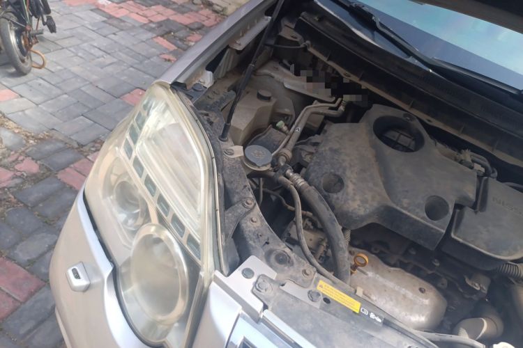 Used Nissan X-Trail 2012 2.5L CVT Ultimate Edition 4WD Engine Bay Right