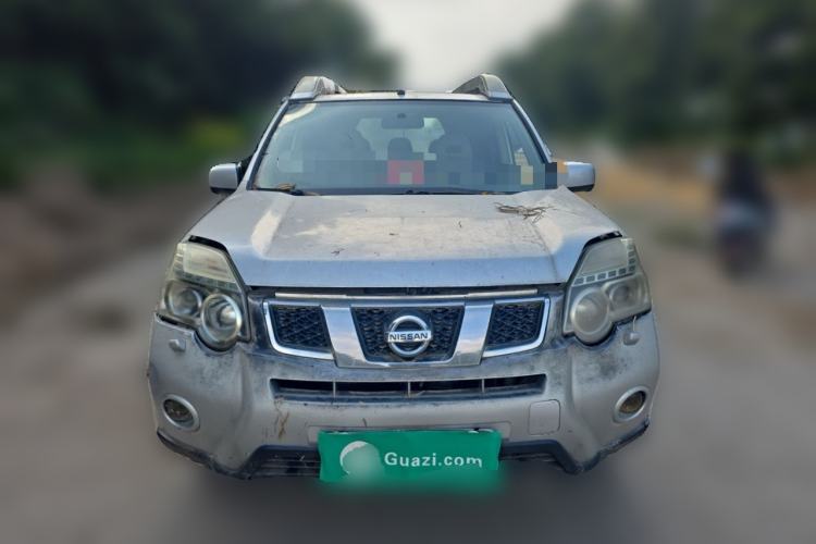Used Nissan X-Trail 2012 2.5L CVT Luxury Edition 4WD Front