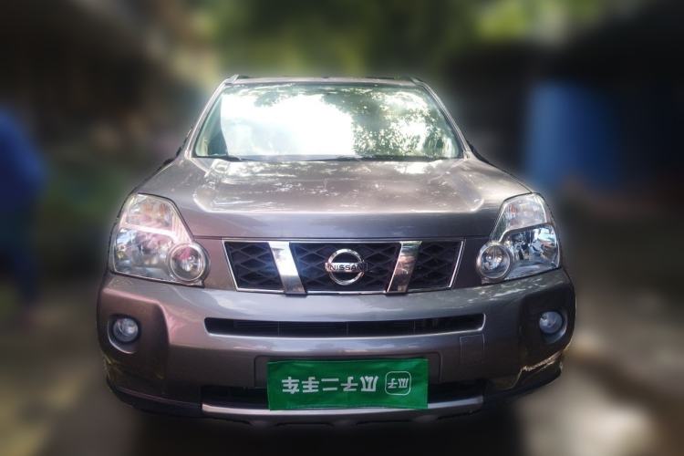 Used Nissan X-Trail 2012 2.5L CVT Luxury Edition 4WD Front