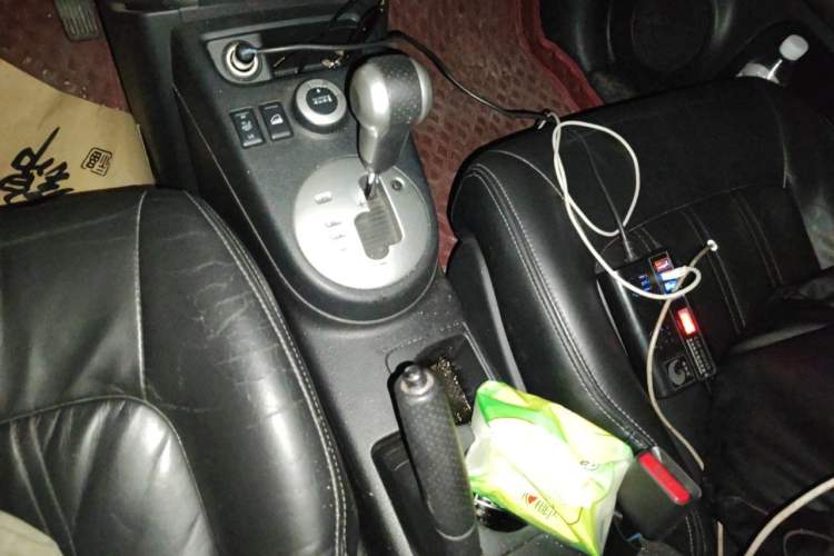 Used Nissan X-Trail 2012 2.5L CVT Luxury Edition 4WD Gear Lever