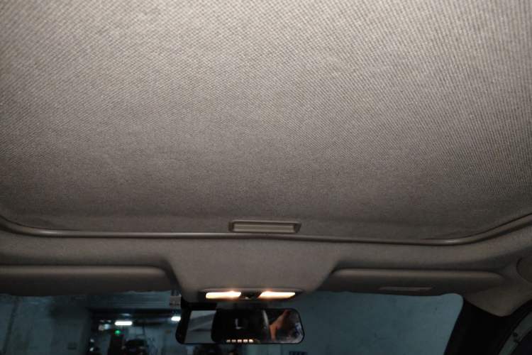 Used Nissan X-Trail 2012 2.5L Manual Luxury Edition 4WD Headliner