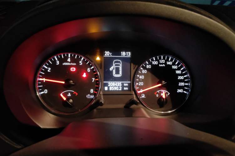 Used Nissan X-Trail 2012 2.5L Manual Luxury Edition 4WD Instrument Cluster