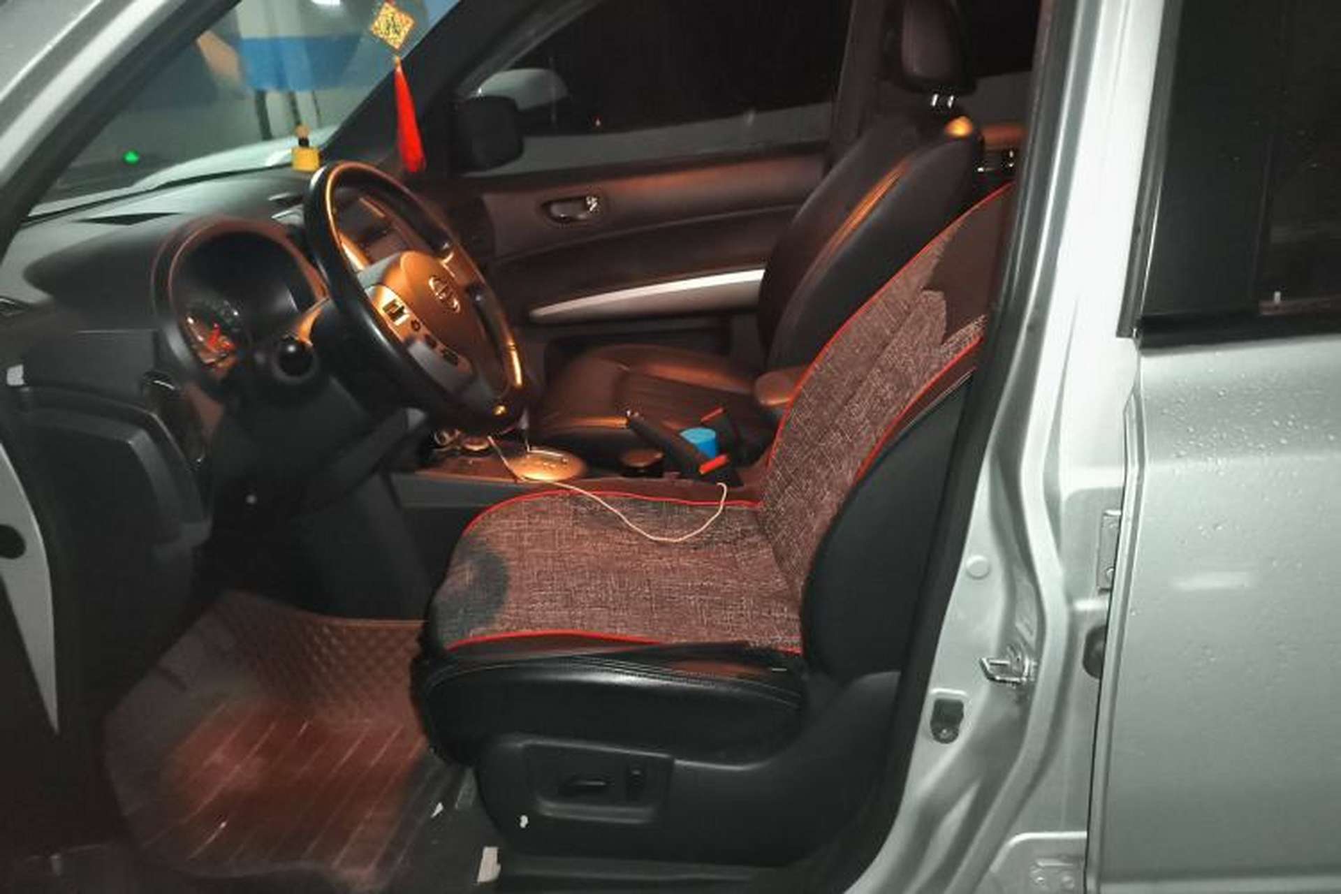 Used Nissan X-Trail 2012 2.5L CVT Luxury Edition 4WD Left Front Seat