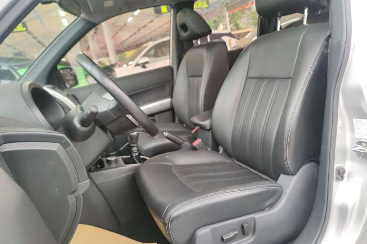 Used Nissan X-Trail 2012 2.5L Manual Luxury Edition 4WD Left Front Seat