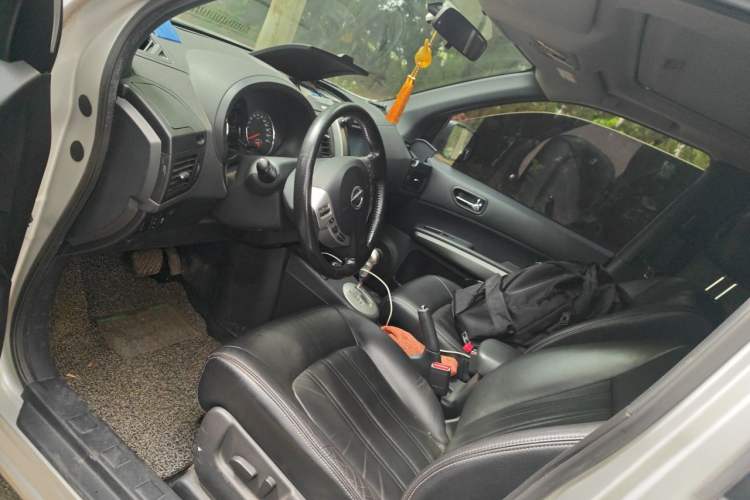Used Nissan X-Trail 2012 2.5L CVT Luxury Edition 4WD Left Front Seat