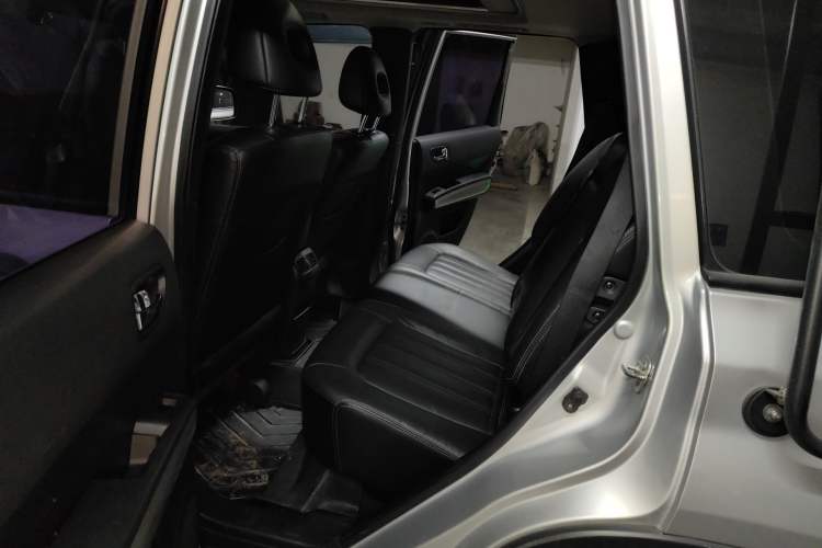 Used Nissan X-Trail 2012 2.5L CVT Luxury Edition 4WD Left Rear Seat