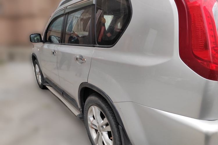Used Nissan X-Trail 2012 2.5L CVT Luxury Edition 4WD Rear Left 45 Deg