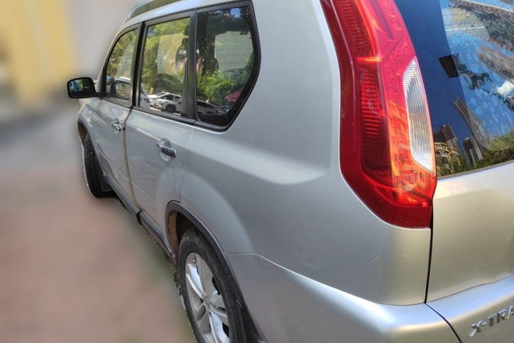 Used Nissan X-Trail 2012 2.5L CVT Luxury Edition 4WD Rear Left 45 Deg