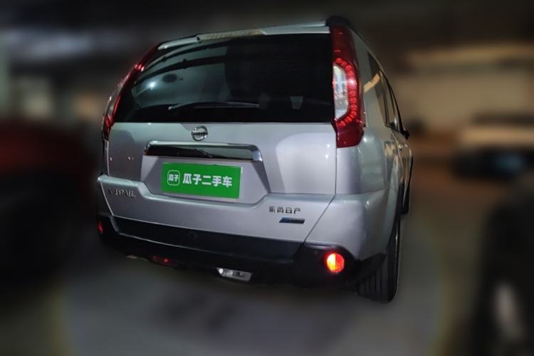 Used Nissan X-Trail 2012 2.5L CVT Luxury Edition 4WD Rear Right 45 Deg