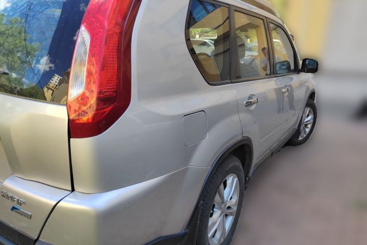 Used Nissan X-Trail 2012 2.5L CVT Luxury Edition 4WD Rear Right 45 Deg