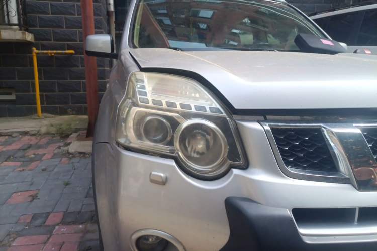 Used Nissan X-Trail 2012 2.5L CVT Ultimate Edition 4WD Right Front Headlight