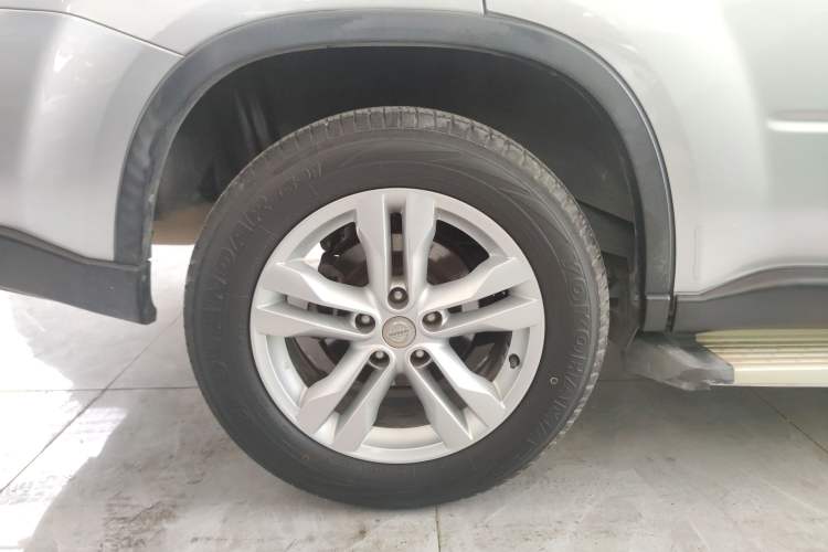 Used Nissan X-Trail 2012 2.5L Manual Luxury Edition 4WD Right Rear Wheel Hub