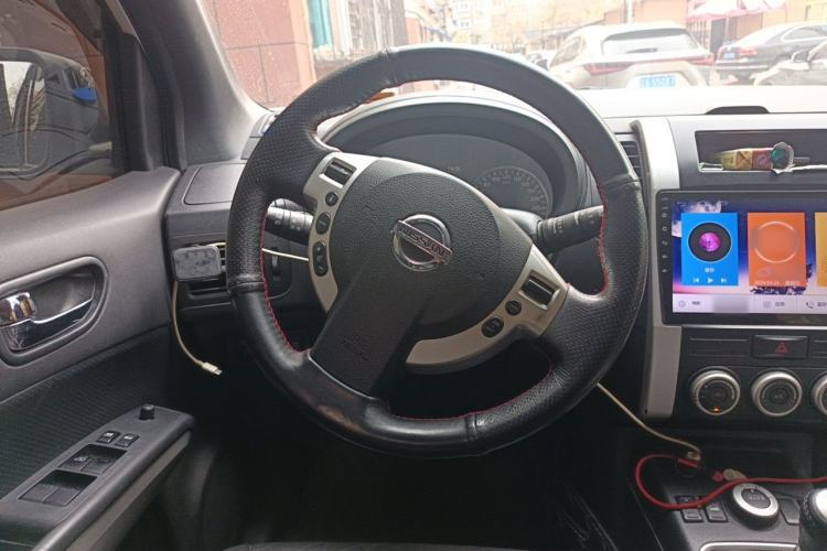 Used Nissan X-Trail 2012 2.5L Manual Luxury Edition 4WD Steering Wheel