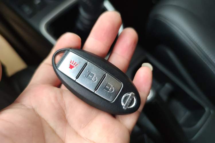 Used Nissan X-Trail 2012 2.5L Manual Luxury Edition 4WD Vehicle Key