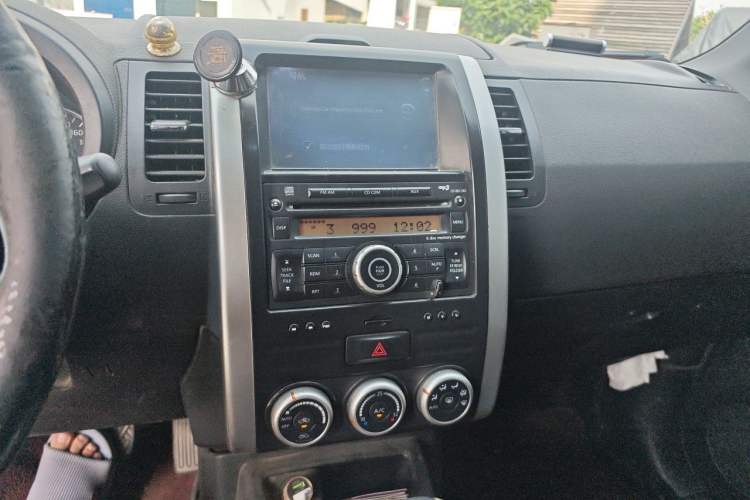 Used Nissan X-Trail 2012 2.5L CVT Ultimate Edition 4WD Audio And AC Panel