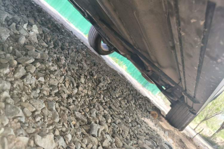 Used Nissan X-Trail 2012 2.5L CVT Luxury Edition 4WD Chassis Front Left