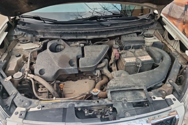 Used Nissan X-Trail 2012 2.5L CVT Luxury Edition 4WD Engine Bay