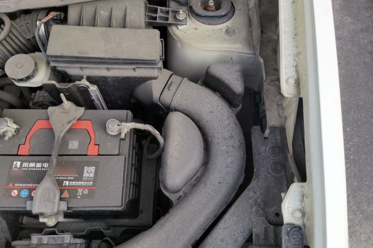 Used Nissan X-Trail 2012 2.5L CVT Luxury Edition 4WD Engine Bay Left