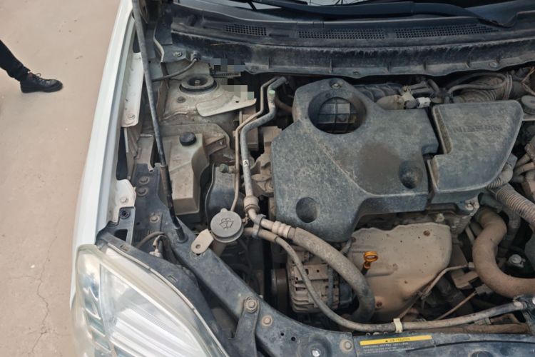 Used Nissan X-Trail 2012 2.5L CVT Luxury Edition 4WD Engine Bay Right