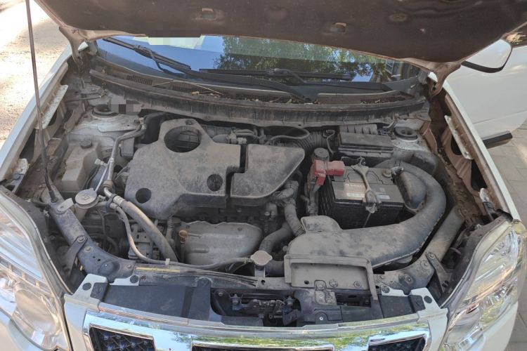 Used Nissan X-Trail 2012 2.5L CVT Luxury Edition 4WD Engine Bay