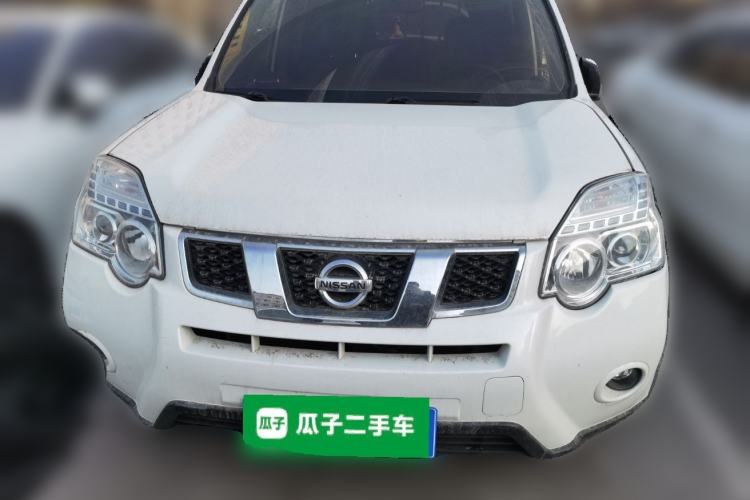 Used Nissan X-Trail 2012 2.5L CVT Luxury Edition 4WD Front