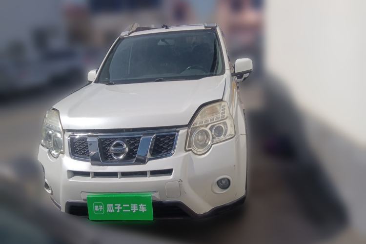 Used Nissan X-Trail 2012 2.5L CVT Luxury Edition 4WD Front