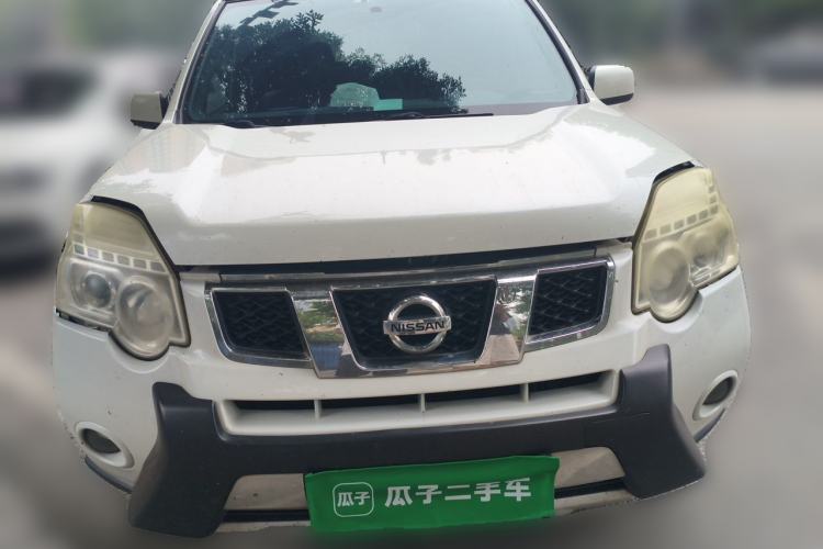 Used Nissan X-Trail 2012 2.5L CVT Luxury Edition 4WD Front
