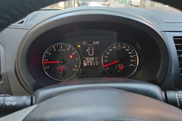 Used Nissan X-Trail 2012 2.5L CVT Luxury Edition 4WD Instrument Cluster