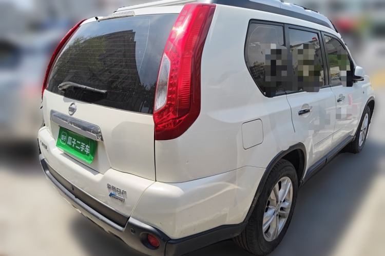 Used Nissan X-Trail 2012 2.5L CVT Luxury Edition 4WD Rear Right 45 Deg