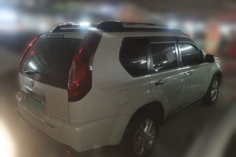 Used Nissan X-Trail 2012 2.5L Manual Luxury Edition 4WD Rear Right 45 Deg