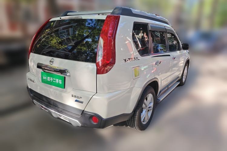 Used Nissan X-Trail 2012 2.5L CVT Luxury Edition 4WD Rear Right 45 Deg